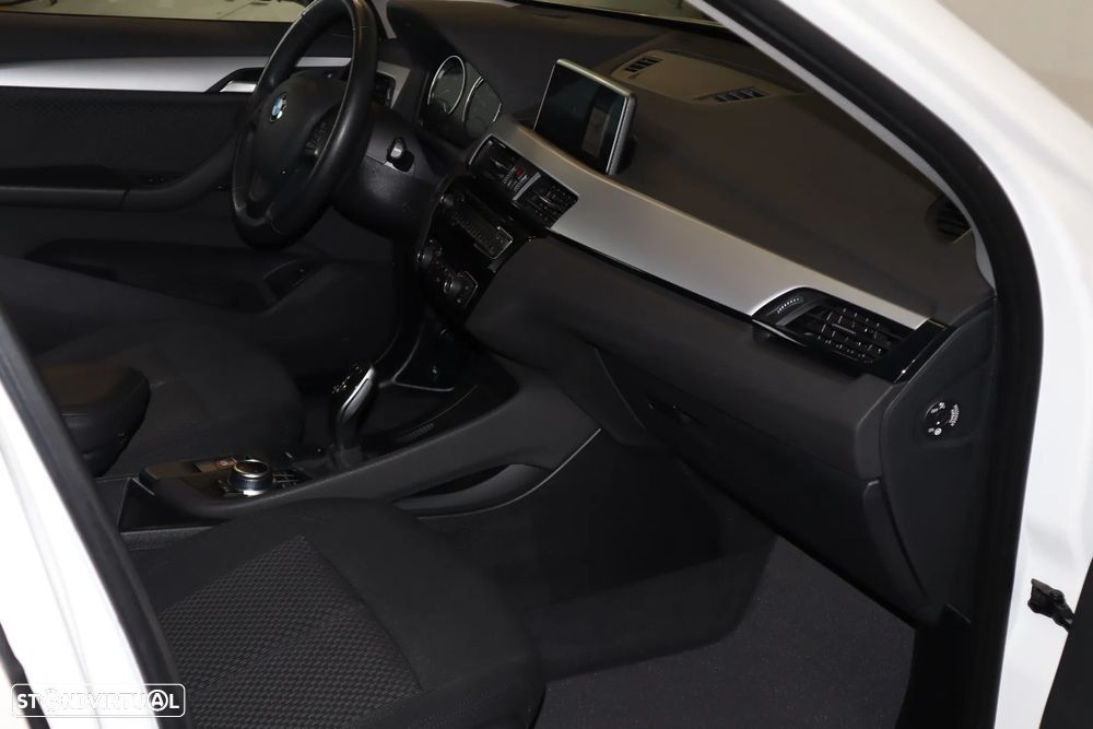 BMW X1 18 i sDrive Advantage Auto - 11