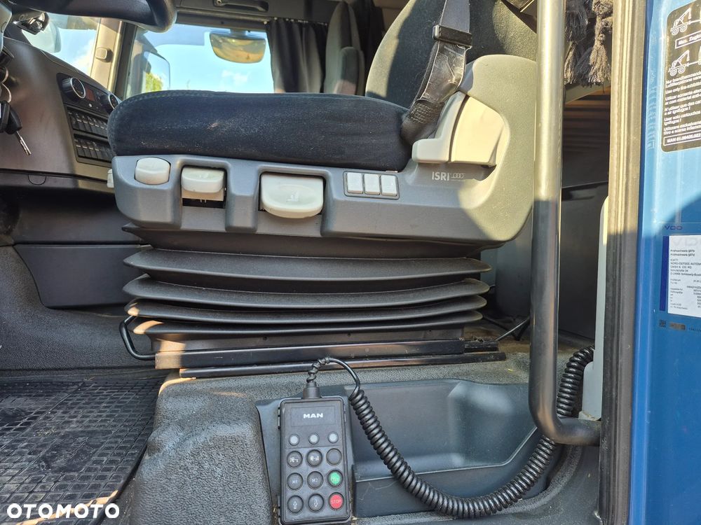 MAN TGX - 16