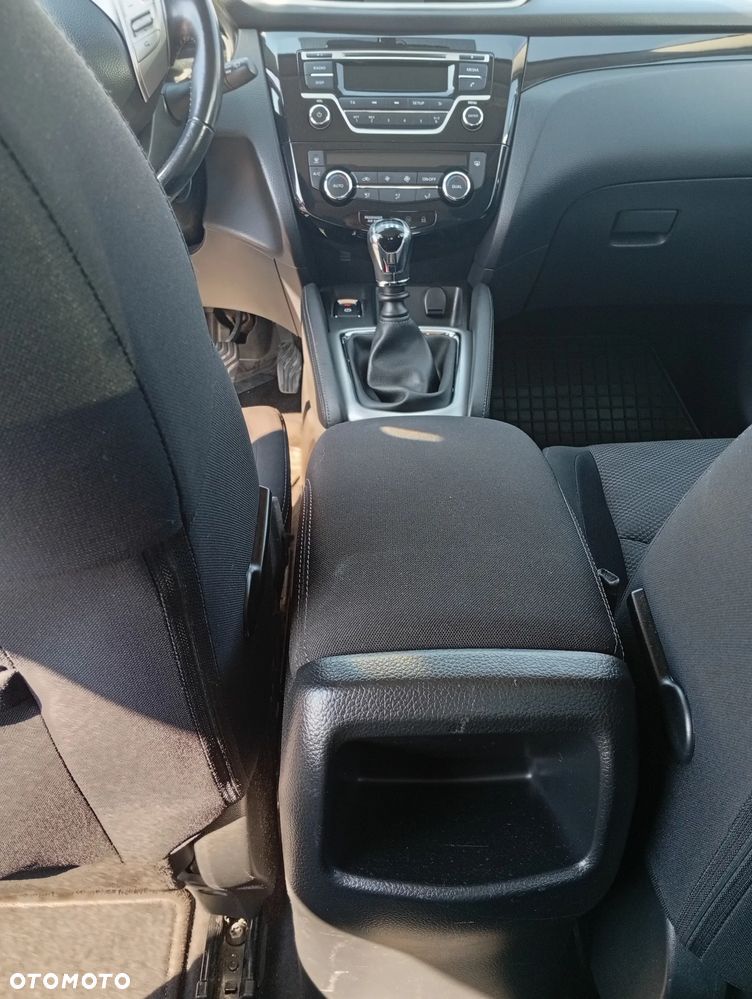 Nissan Qashqai 1.2 DIG-T Acenta EU6 - 14