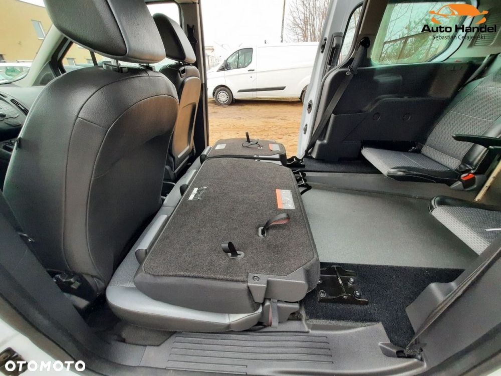 Ford Transit Connect - 41