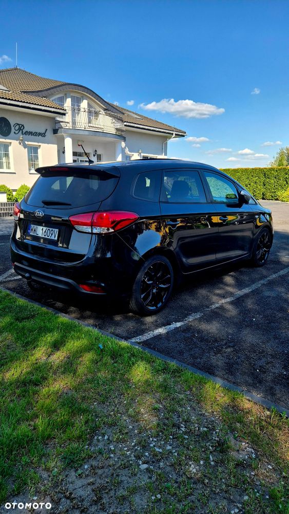 Kia Carens 1.7 CRDi L 7os - 3