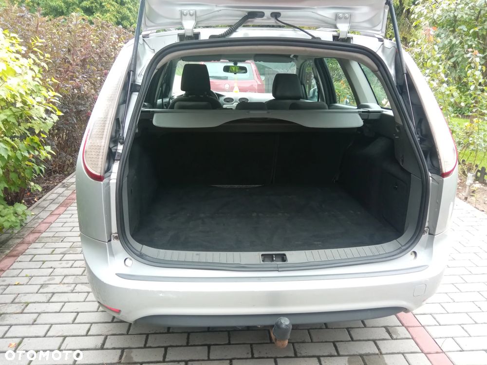 Ford Focus 1.6 TDCi Ambiente - 10