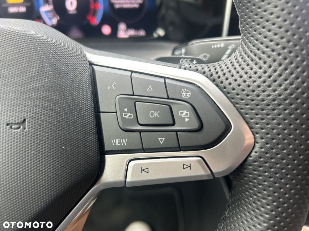 Volkswagen Golf Variant 1.5 eTSI mHEV R-Line Plus DSG - 28