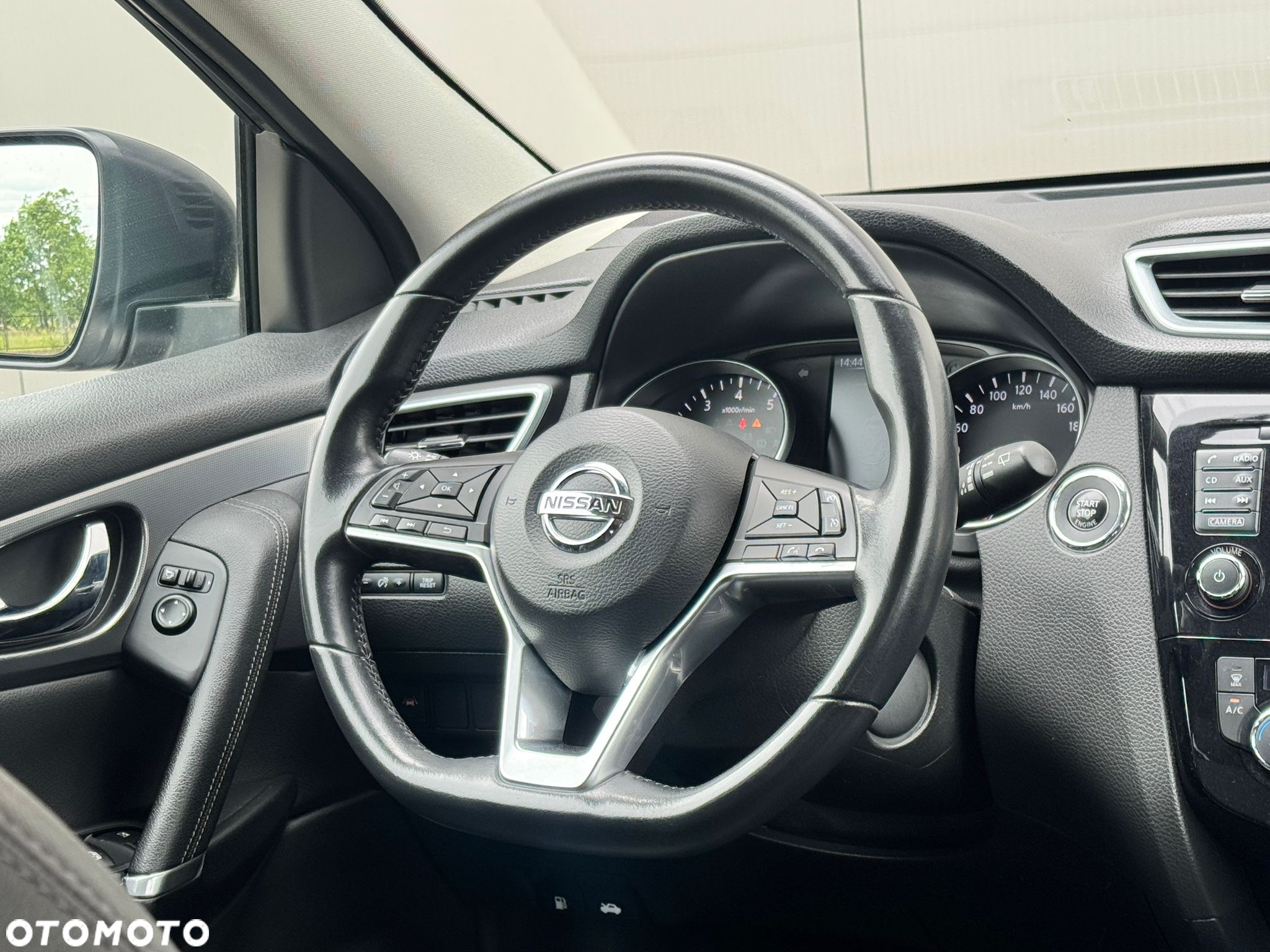 Nissan Qashqai 1.3 DIG-T Tekna - 16
