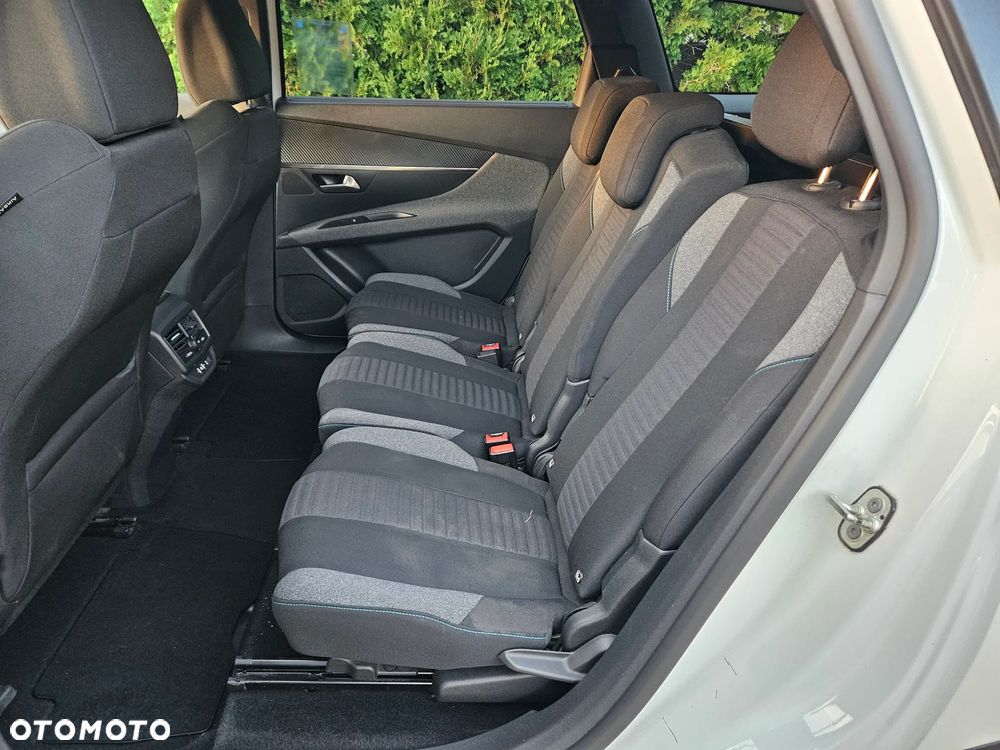 Peugeot 5008 BlueHDi 130 Active Pack - 14