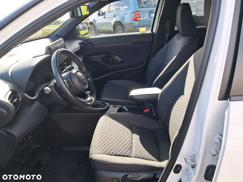 Toyota Yaris Cross Hybrid 1.5 Style - 14