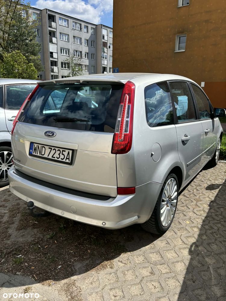 Ford C-MAX 1.8 Titanium - 4