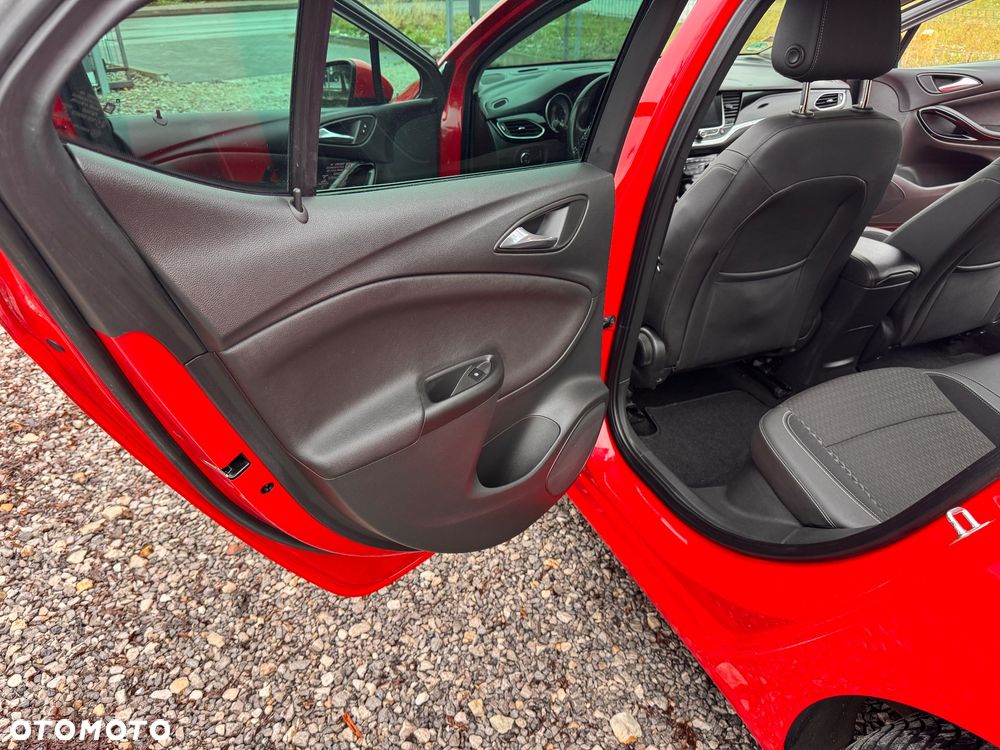 Opel Astra 1.4 Turbo Innovation - 25