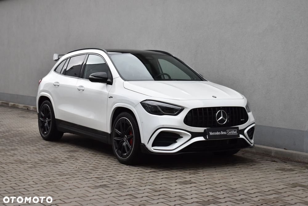 Mercedes-Benz GLA - 3
