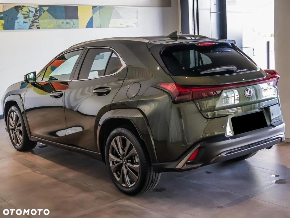 Lexus Ux 2026 photo 4