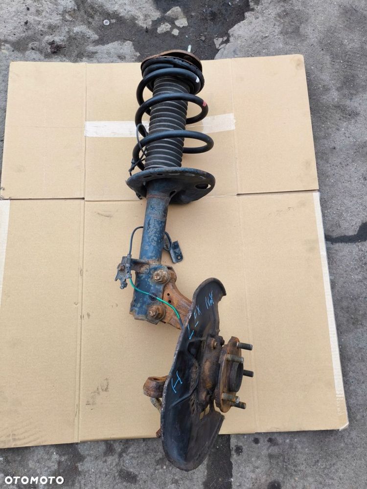 LEXUS NX ZWROTNICA MCPHERSON PRAWY PRZÓD 48510-78050 HYBRYDA