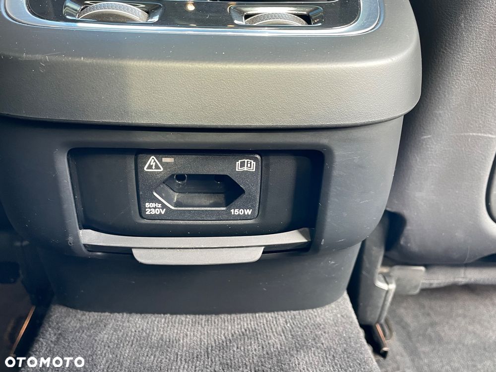 Volvo S90 D5 SCR AWD Inscription - 13