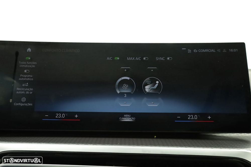 BMW 320 d Pack Desportivo M Auto - 11