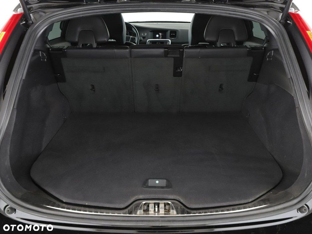 Volvo V60 Cross Country D3 Geartronic Pro - 21