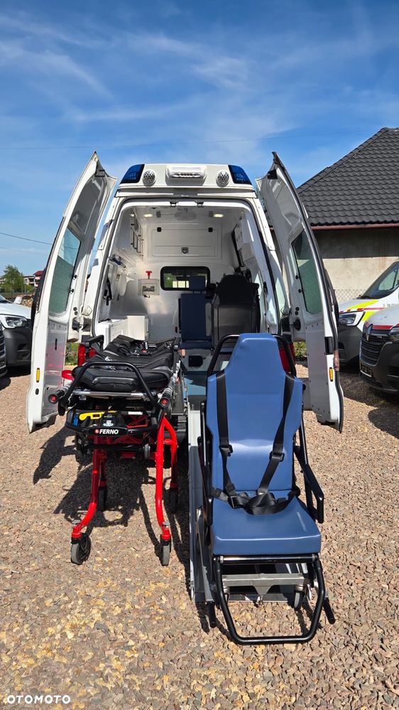 Volkswagen TRANSPORTER T6.1 Ambulans Karetka - 11