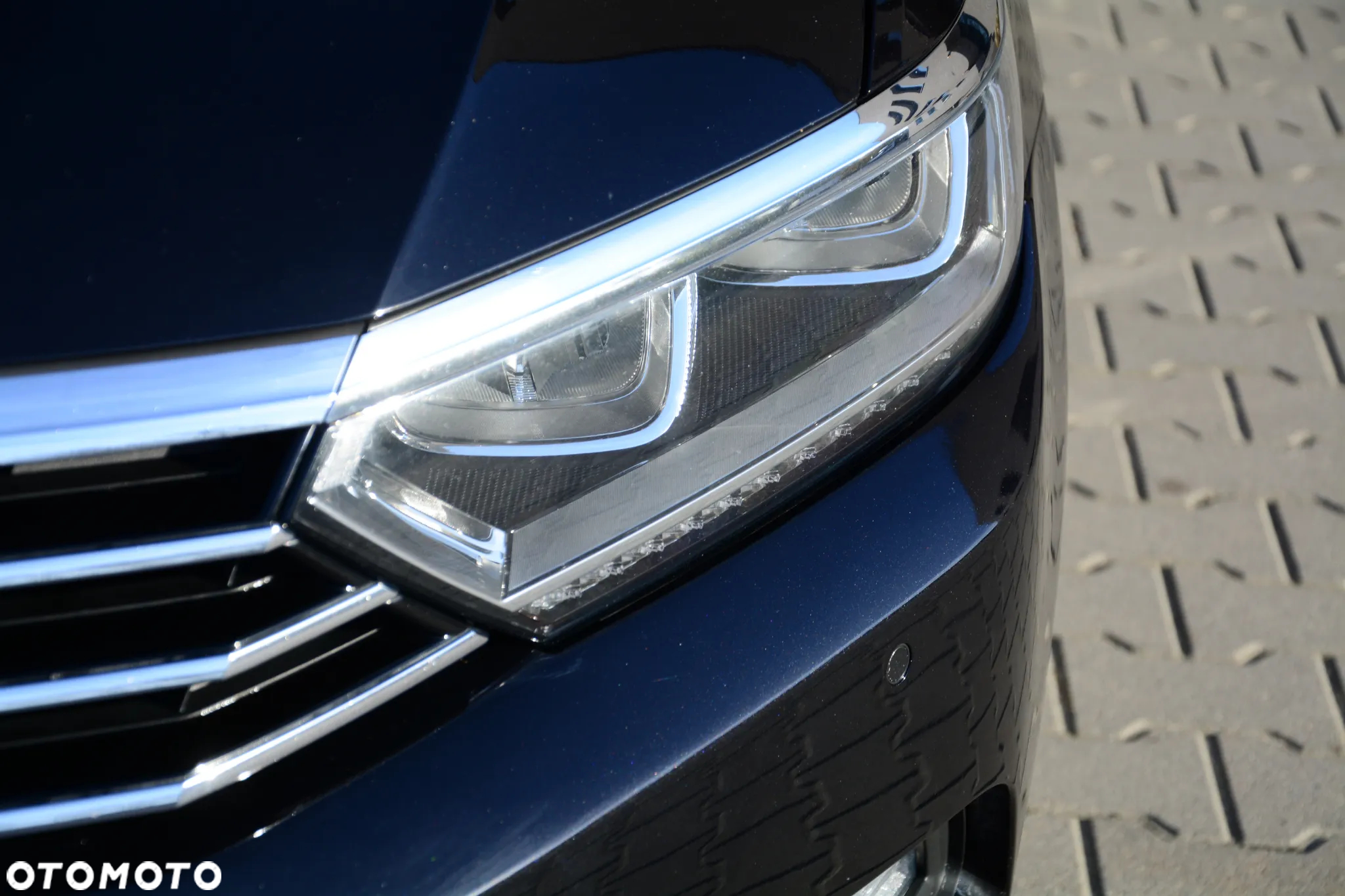 Volkswagen Passat 2.0 TDI BMT Highline - 12