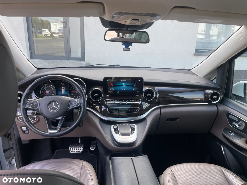Mercedes-Benz Klasa V 300 d Exclusive 9G-Tronic (d³ugi) - 26