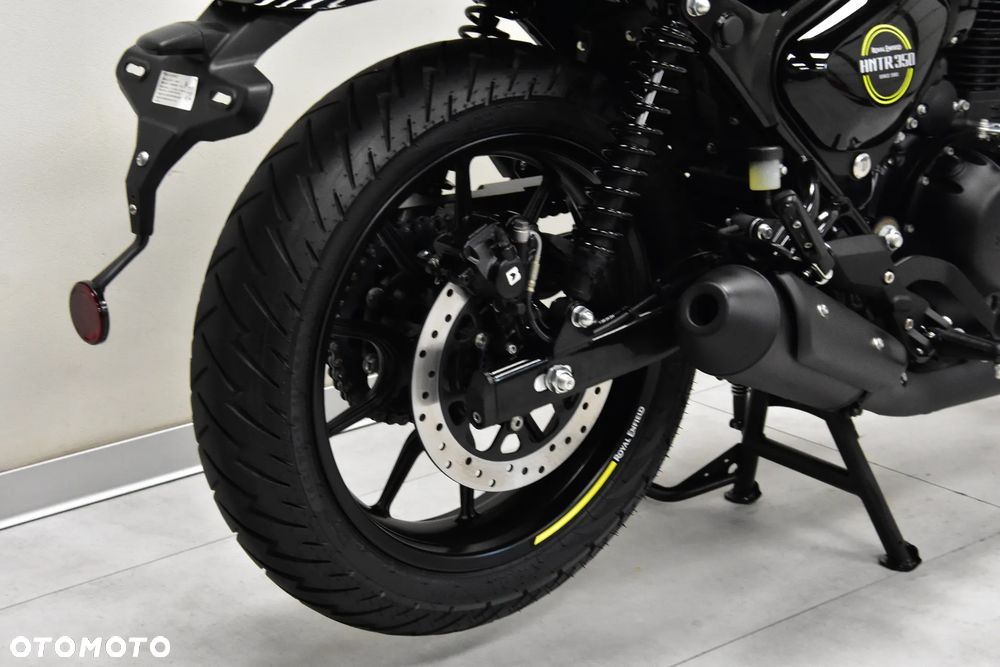 Royal Enfield HNTR - 39