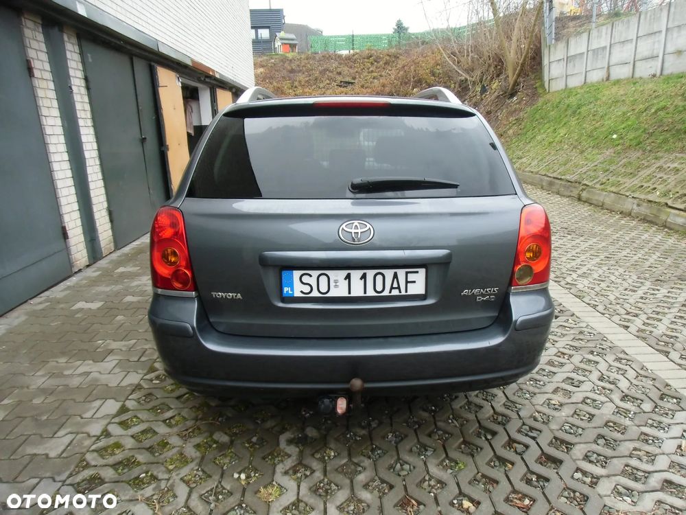 Toyota Avensis 2.2 D-CAT Executive - 6