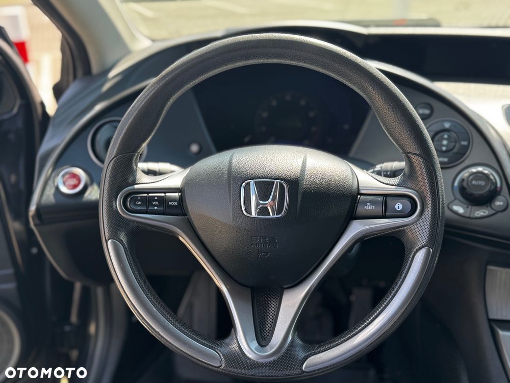 Honda Civic 1.4 i-VTEC Sport - 11
