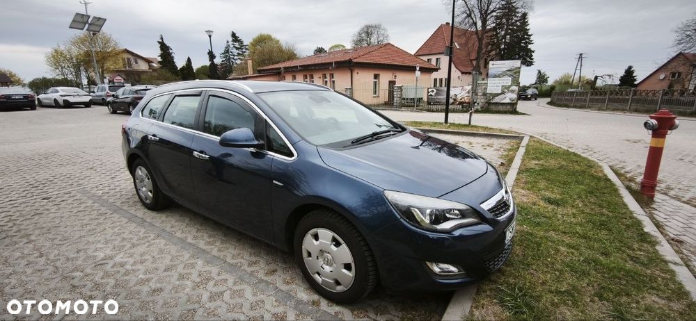 Opel Astra 1.4 Turbo - 1