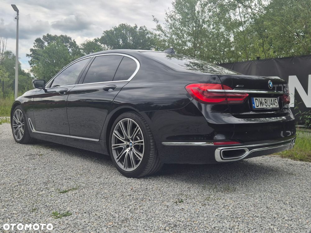 BMW Seria 7 740d xDrive - 4