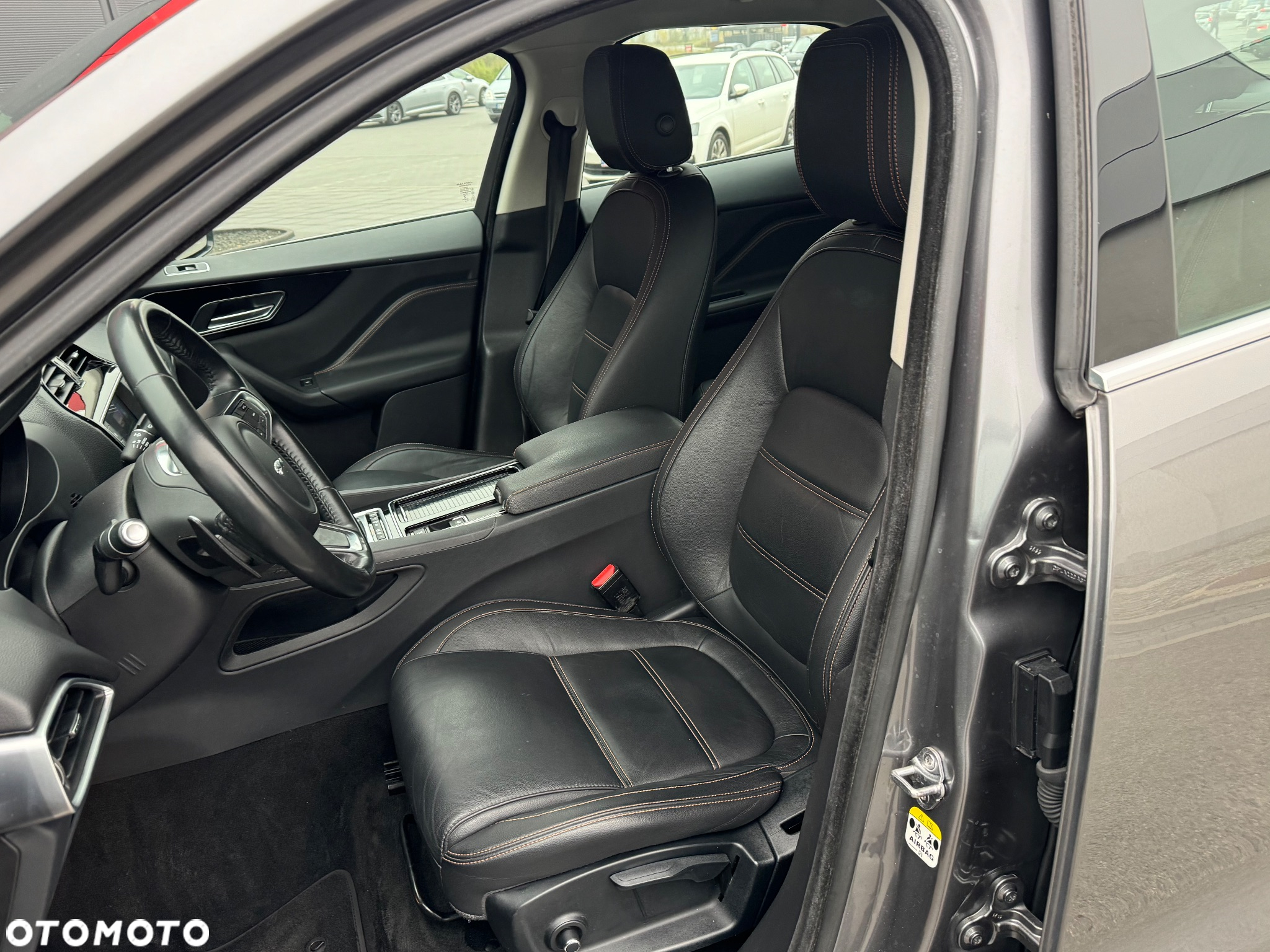 Jaguar F-Pace 2.0 i4D AWD Prestige - 6