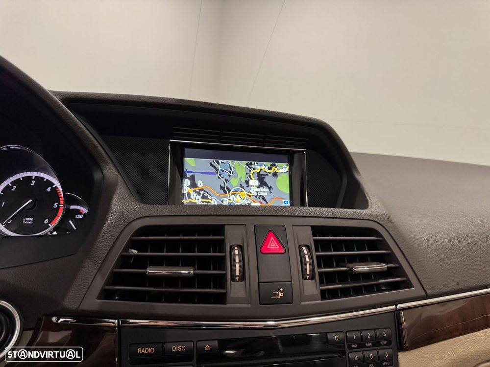 Mercedes-Benz E 220 CDi Avantgarde BlueEfficiency - 40