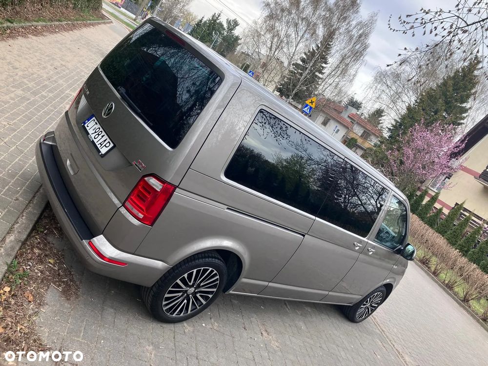 Volkswagen Multivan - 12