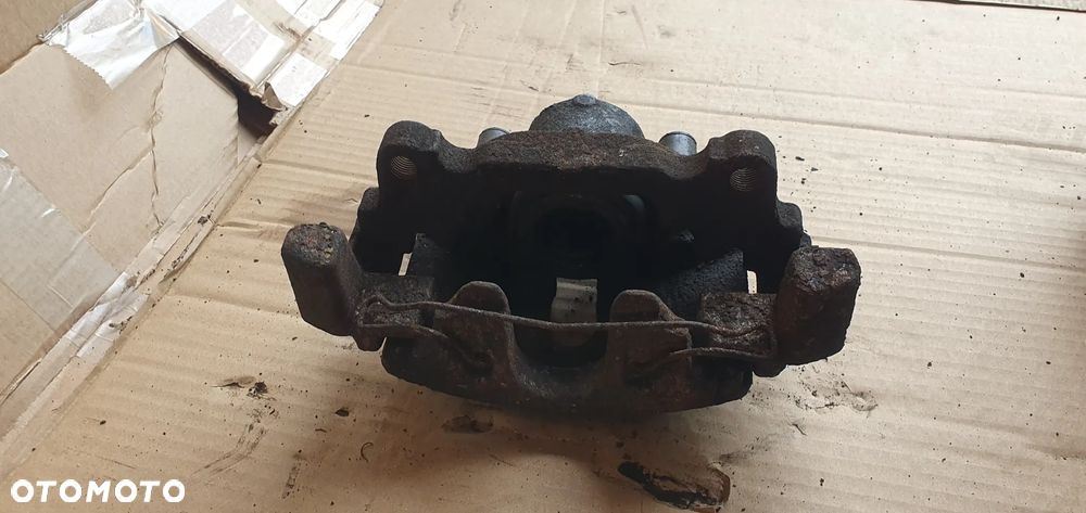 Zacisk hamulcowy lewy przód przedni VW Touran 1T0 - 5