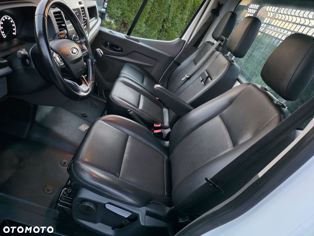 Ford Transit - 13