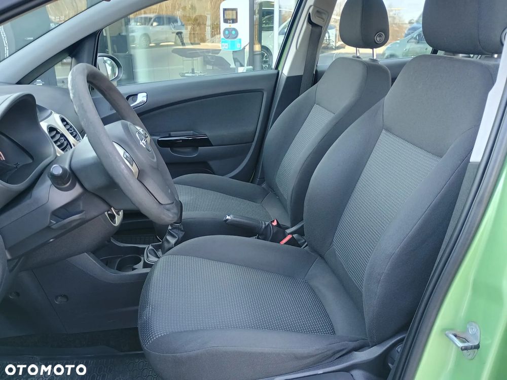 Opel Corsa 1.2 16V Enjoy - 9