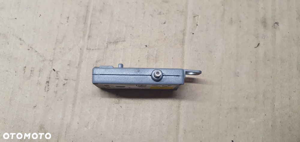 Wzmacniacz anteny moduł VW Touareg 7L6035577 - 3