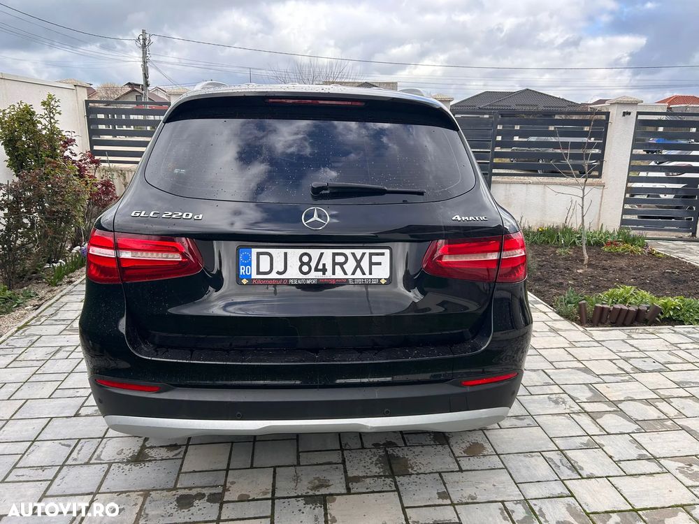 Mercedes-Benz GLC - 7