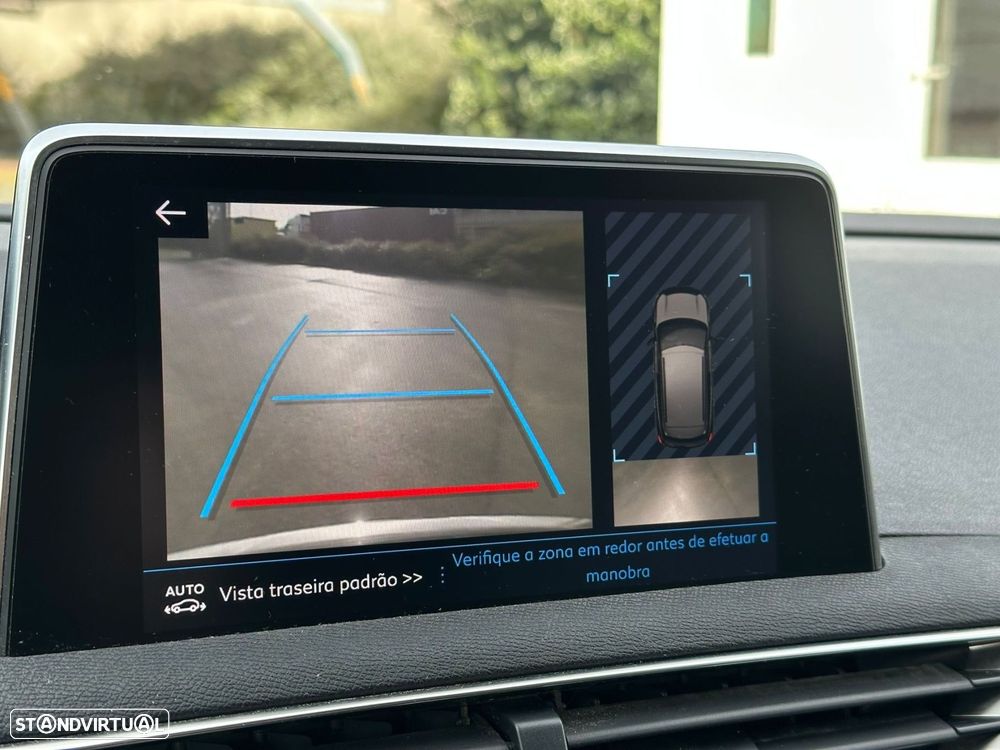 Peugeot 3008 1.5 BlueHDi Allure - 23