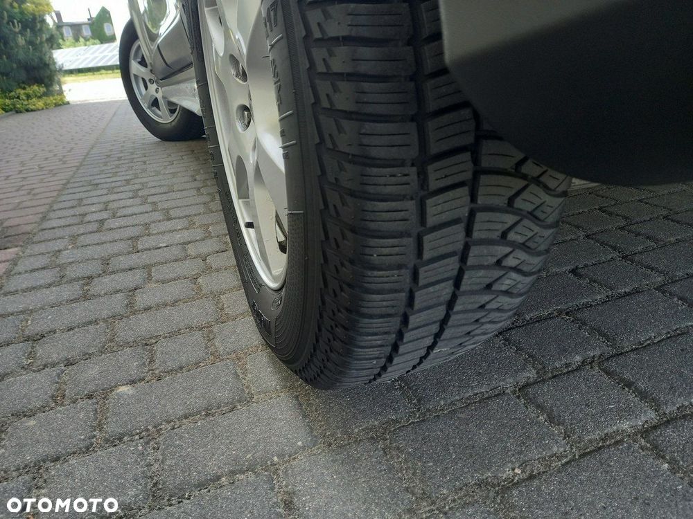 Volvo XC 60 DRIVe Momentum - 10