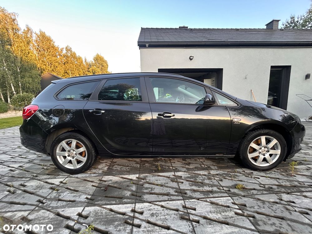 Opel Astra 1.7 CDTI - 9