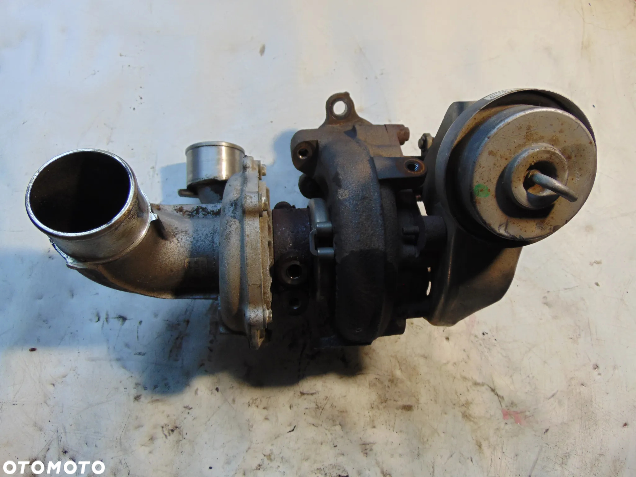 Turbosprężarka toyota avensis t27 2,0 d4d - 4