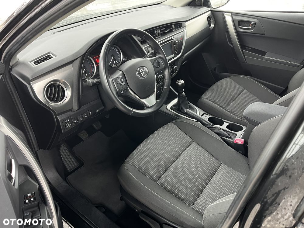 Toyota Auris 1.6 Valvematic Comfort - 16