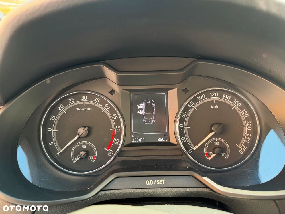 Skoda Octavia 1.6 TDI Active - 11