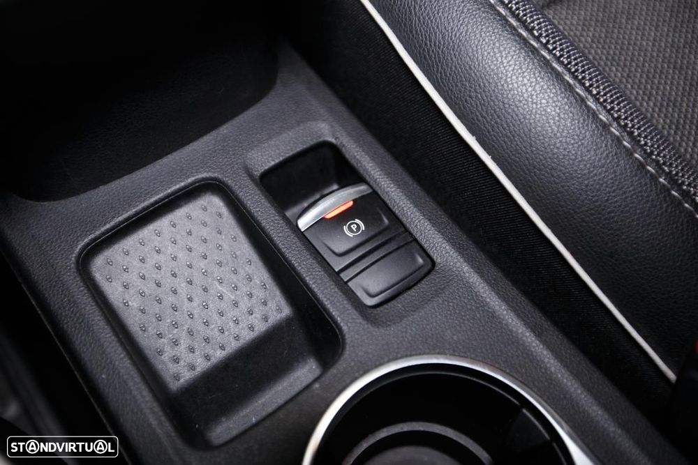 Renault Captur 1.5 dCi Exclusive - 24