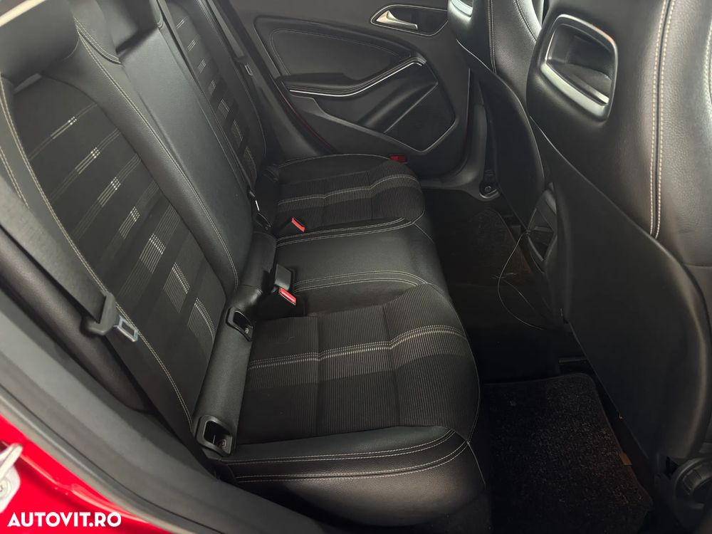 Mercedes-Benz CLA 220 - 34