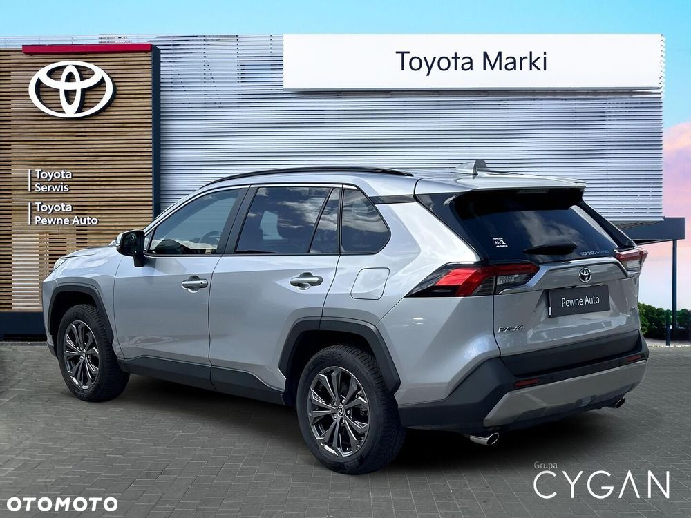 Toyota RAV4 - 3