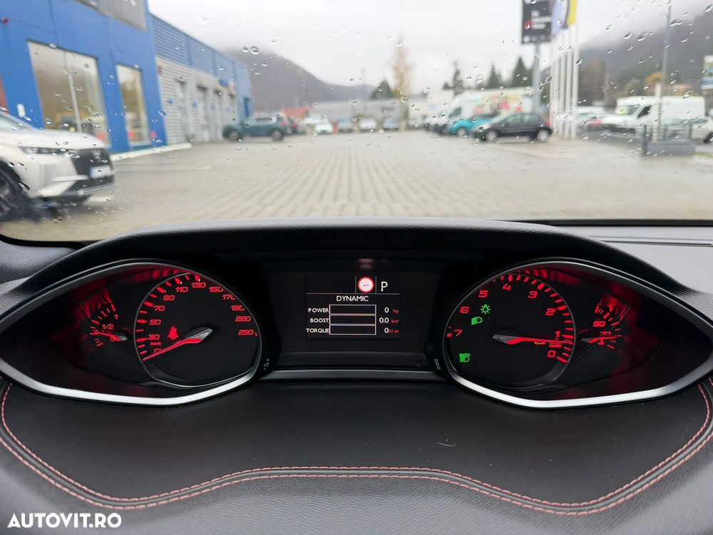 Peugeot 308 1.2L PureTech 130 S&S EAT8 GT - 34