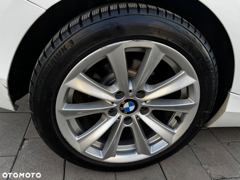 BMW Seria 1 116d EfficientDynamics Sport Line - 12
