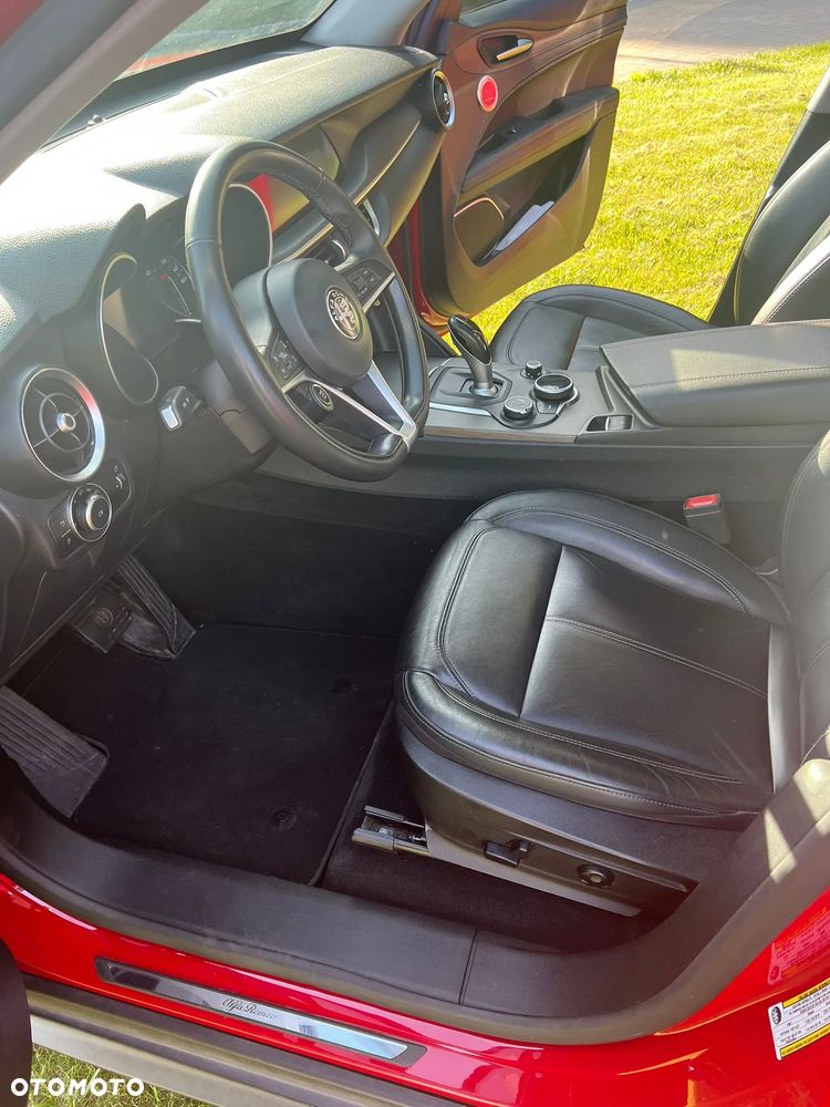 Alfa Romeo Stelvio 2.0 Turbo TI Q4 - 17