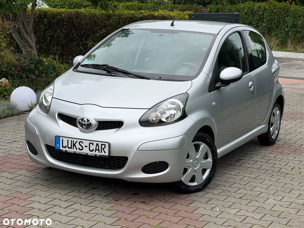 Toyota Aygo City - 2
