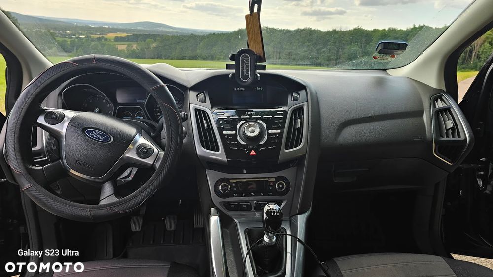 Ford Focus 1.6 EcoBoost Start-Stopp-System Titanium - 9