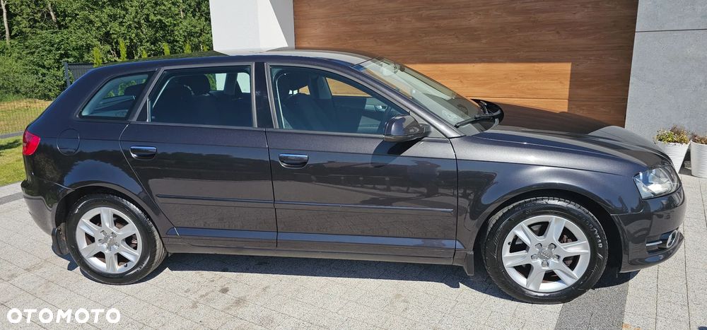 Audi A3 Sportback 2.0 TDI DPF Attraction - 31