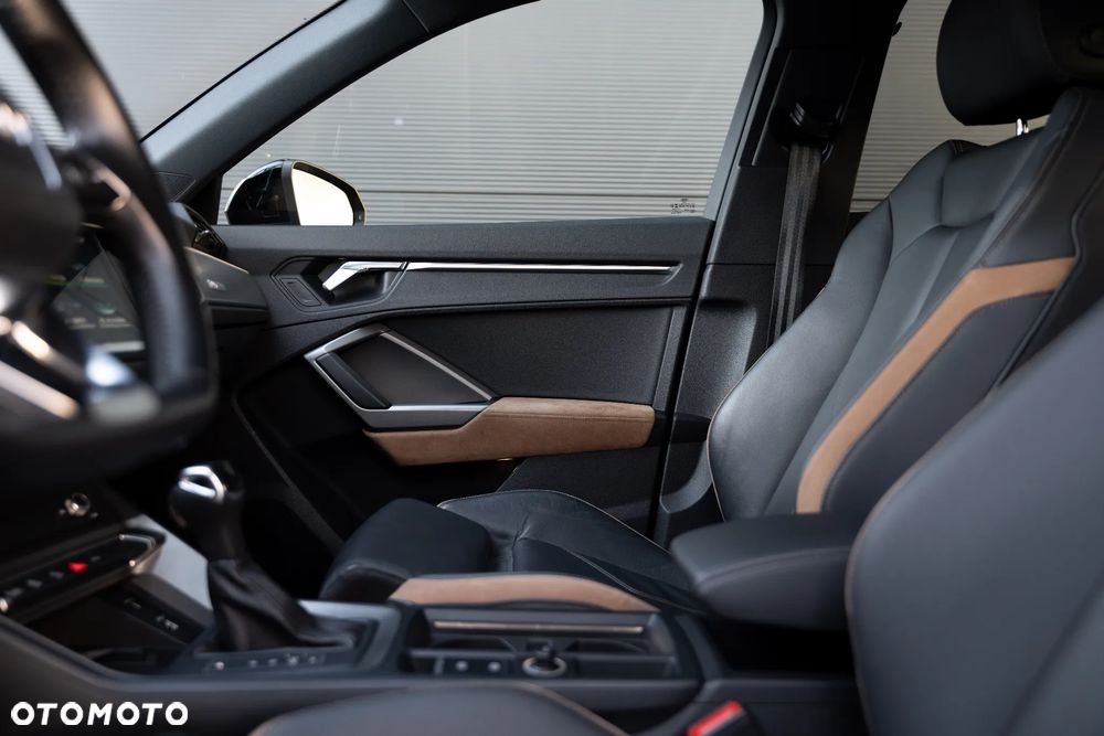 Audi Q3 35 TFSI Advanced S tronic - 11